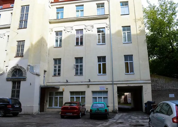 City Centre Kreutzwaldi Apartment, Free Parking