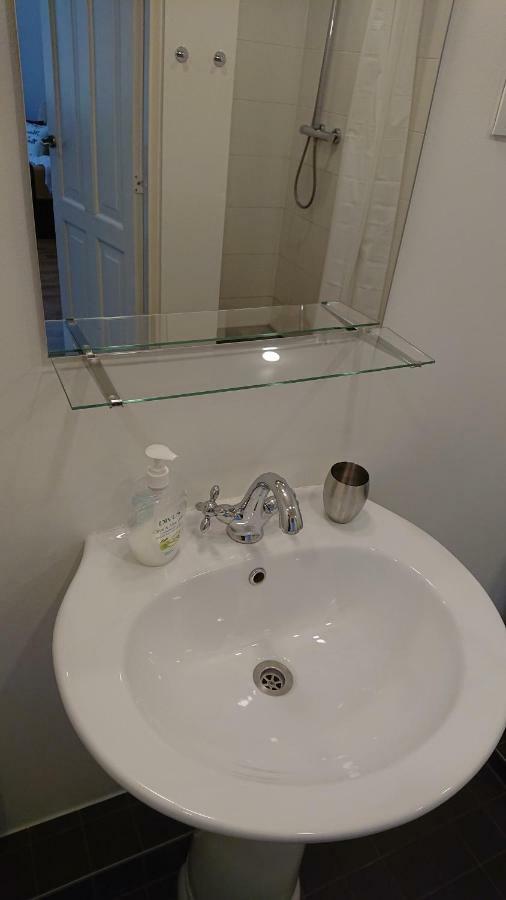 Centre Kreutzwaldi Apartment, Free Parking Tallinn